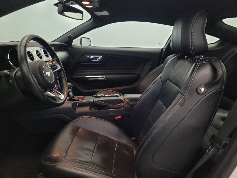 Used 2017 Ford Mustang Premium RWD image 17