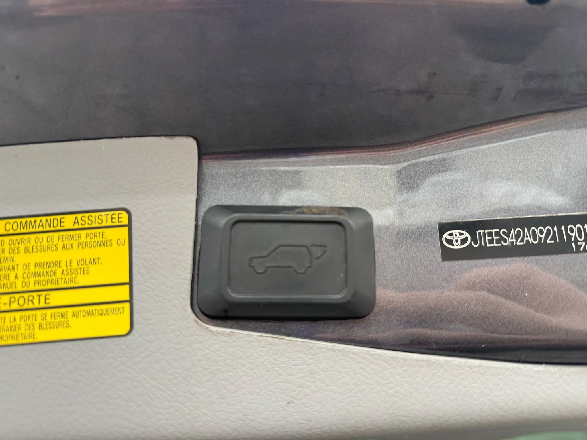 Used 2009 Toyota Highlander Limited image 33