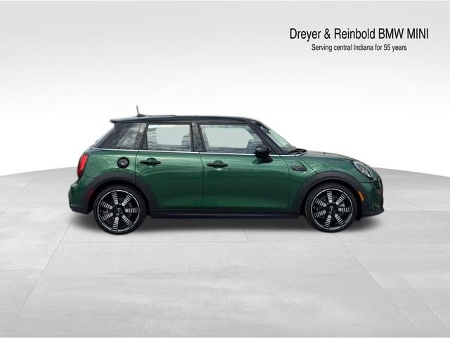Used 2023 MINI Cooper S video 2