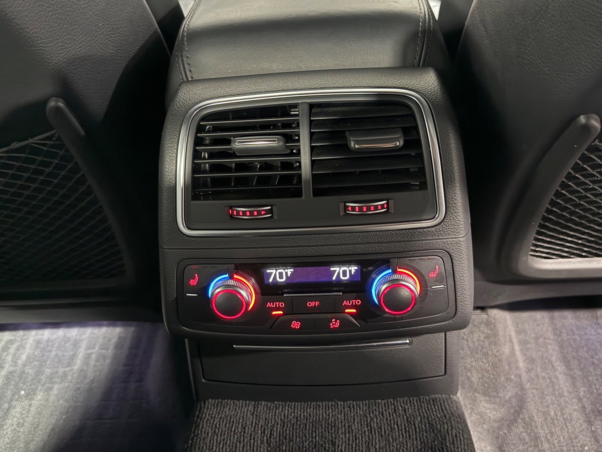 Used 2018 Audi S6 Prestige w/ Prestige Package image 56