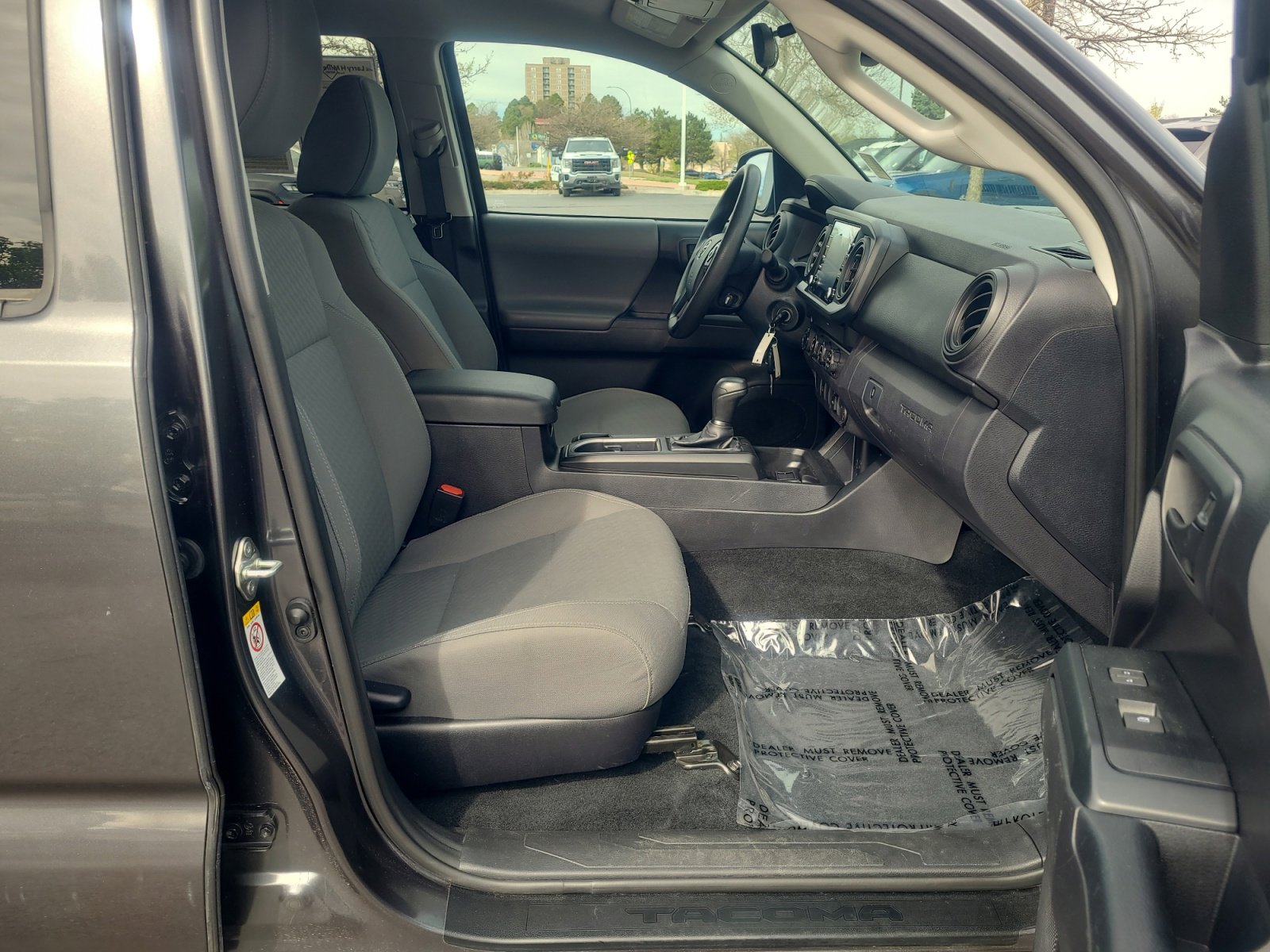 Used 2020 Toyota Tacoma SR image 19