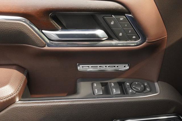 Used 2024 GMC Sierra 1500 Denali w/ Denali Reserve Package image 17