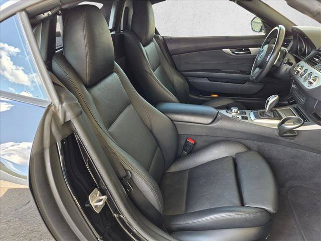 Used 2016 BMW Z4 sDrive35i RWD image 17