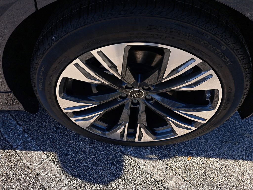 New 2026 Audi Q8 Premium Plus AWD/4WD image 30