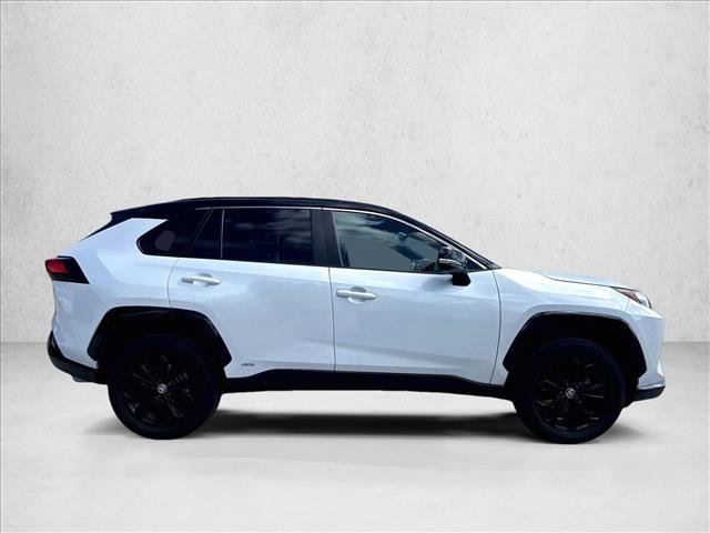 Used 2023 Toyota RAV4 XSE AWD/4WD image 5