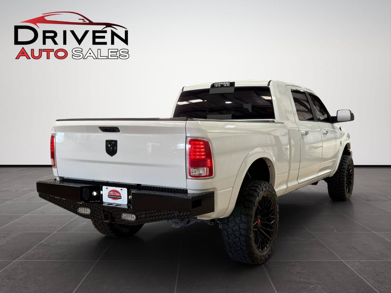 Used 2018 RAM 2500 Laramie AWD/4WD image 6