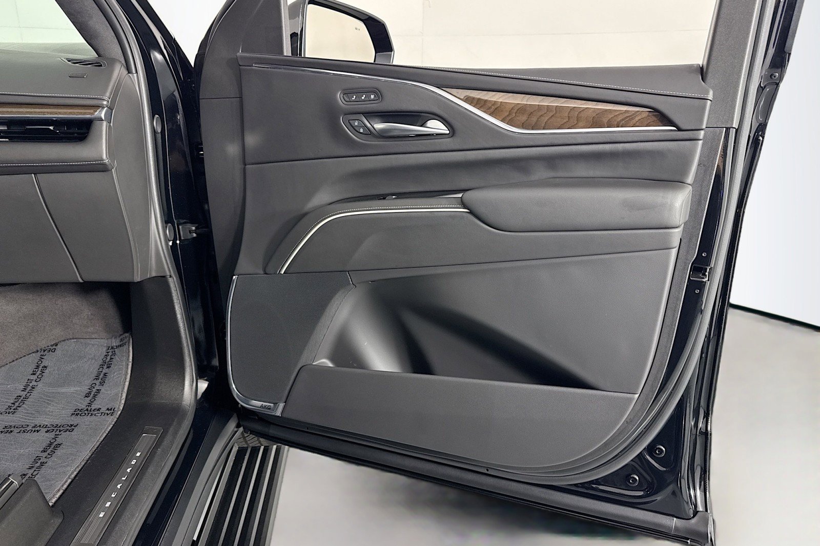 Used 2024 Cadillac Escalade Sport Platinum image 24