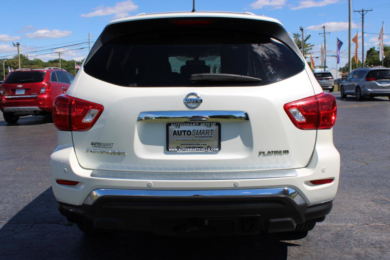 Used 2017 Nissan Pathfinder Platinum w/ Cargo Package FWD image 5
