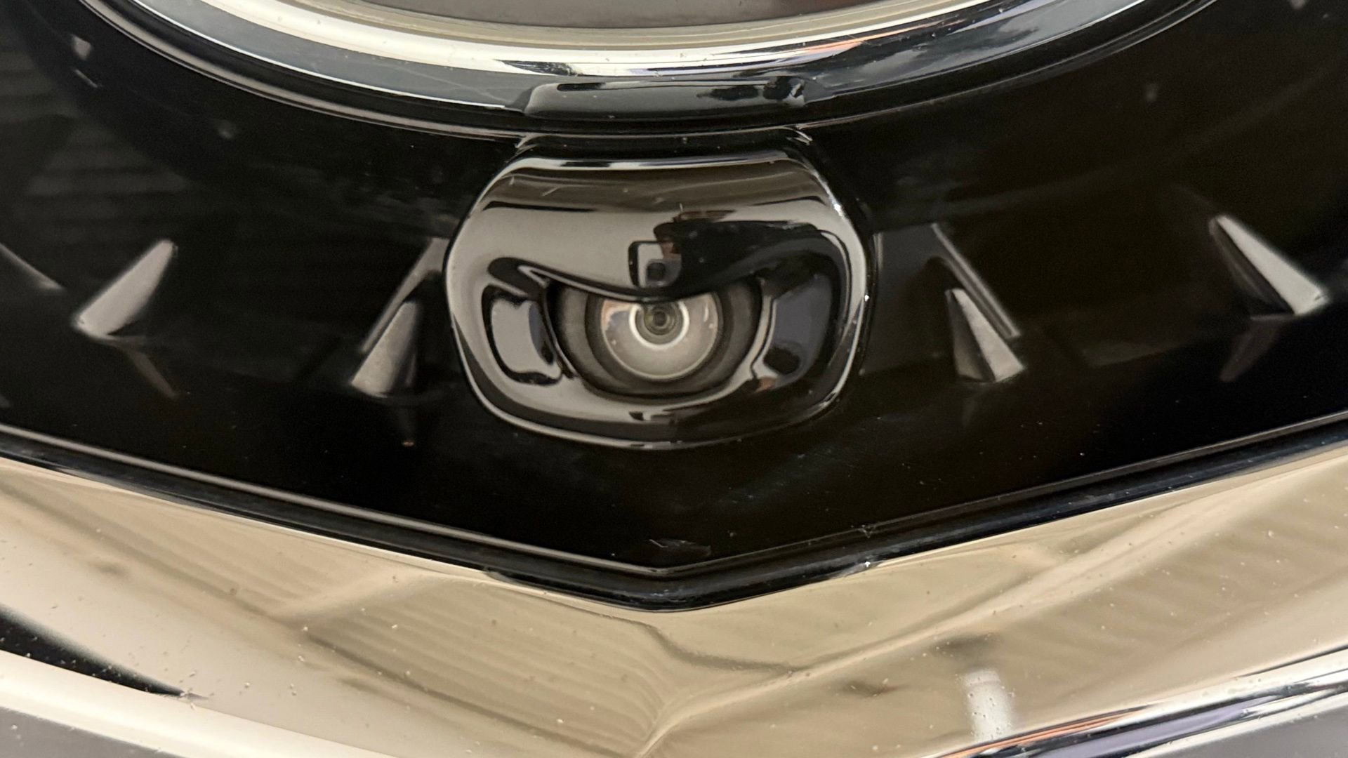 Used 2017 Acura MDX SH-AWD w/ Advance Package image 25