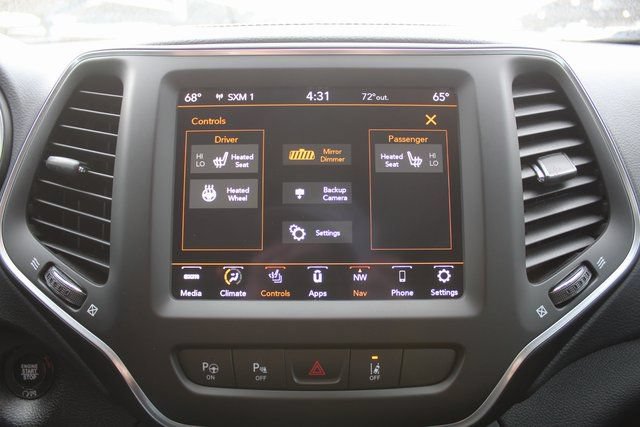 Used 2023 Jeep Cherokee Altitude Lux AWD/4WD image 31