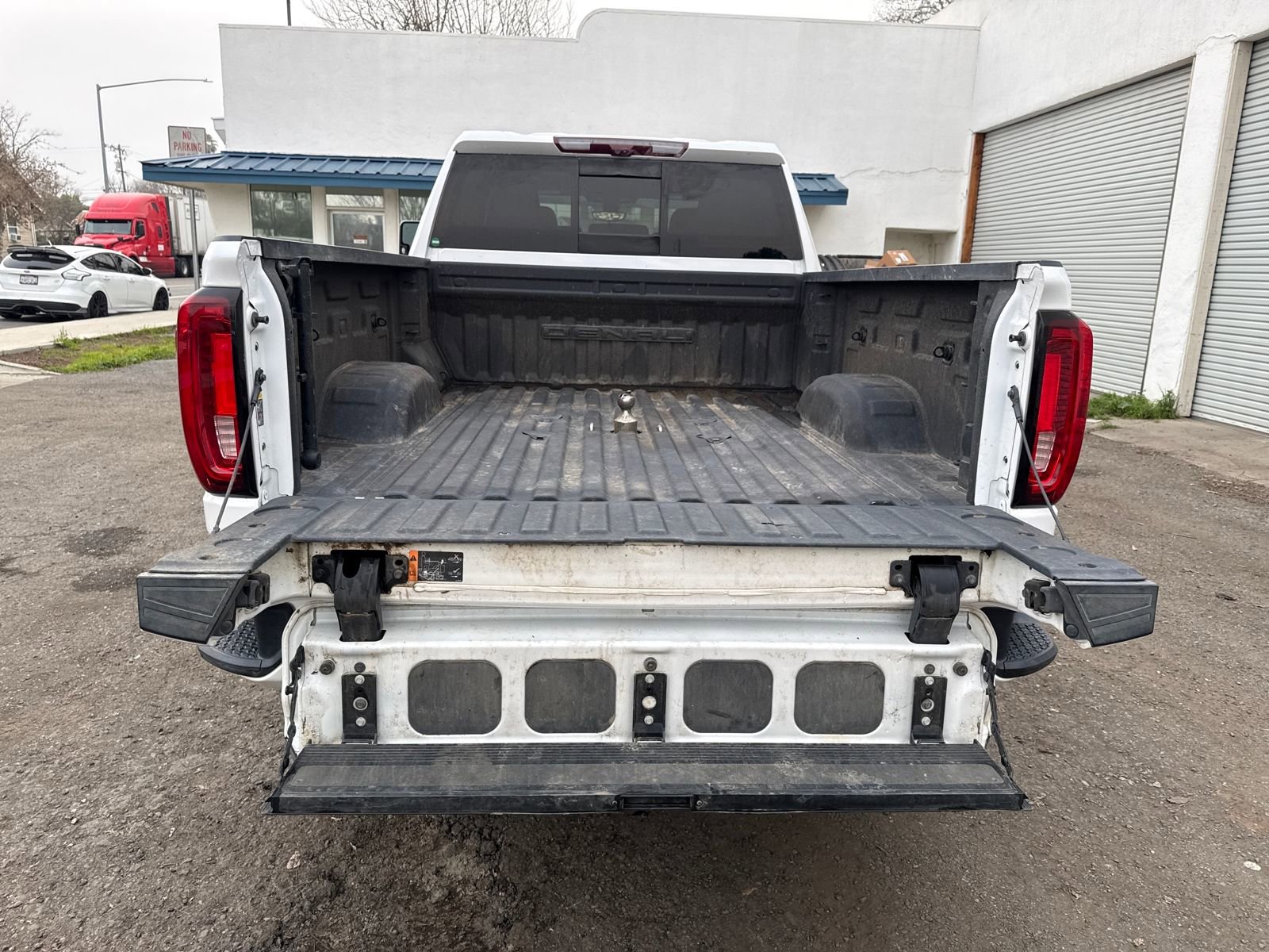 Used 2020 GMC Sierra 2500 Denali w/ Denali Ultimate Package image 23