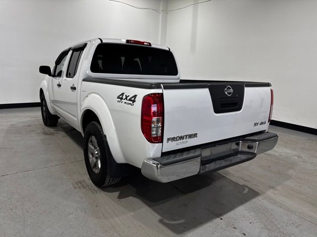 Used 2012 Nissan Frontier SV w/ SV Premium Utility Pkg AWD/4WD image 6