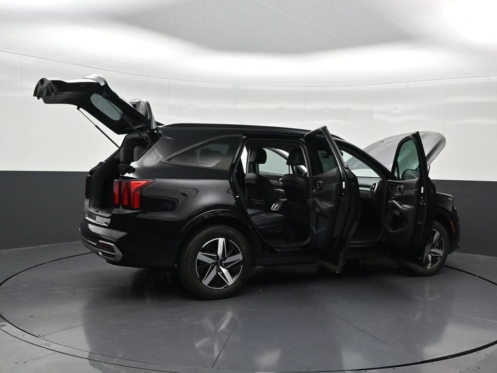 Used 2023 Kia Sorento S FWD image 31
