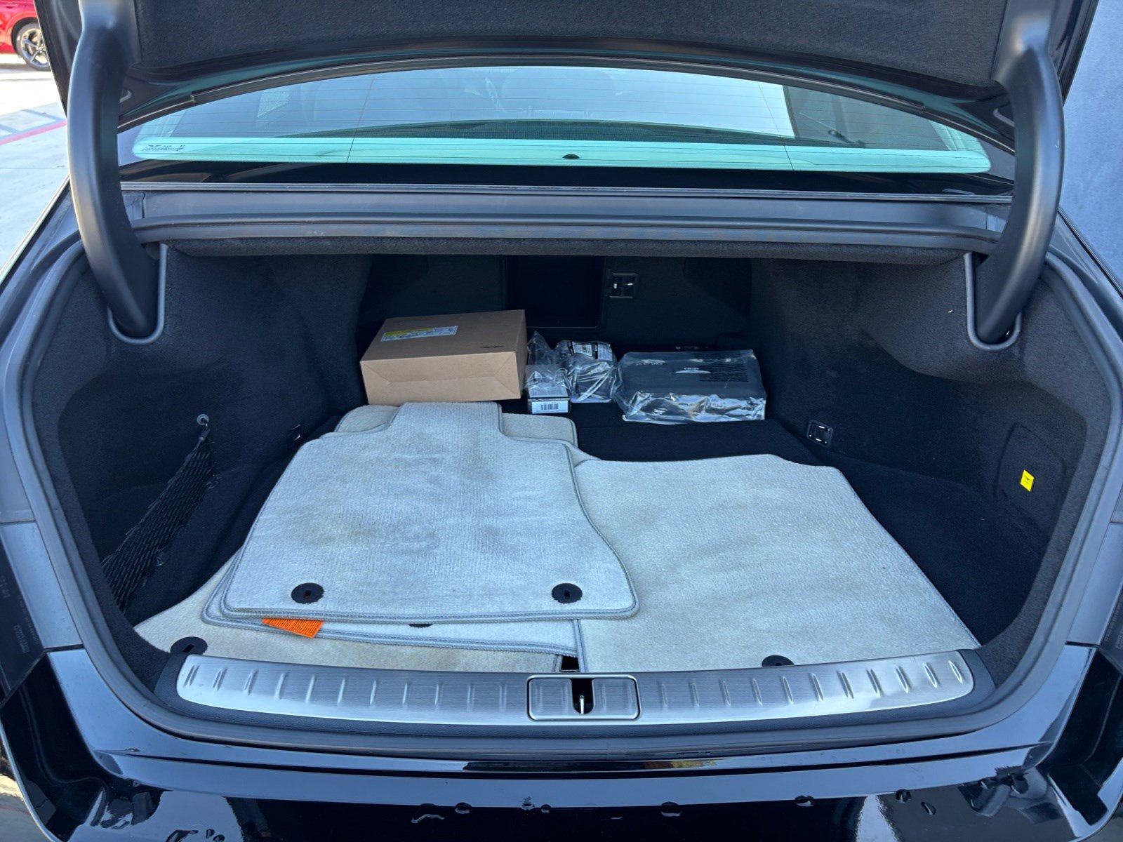 Used 2025 Genesis G90 3.5T image 16