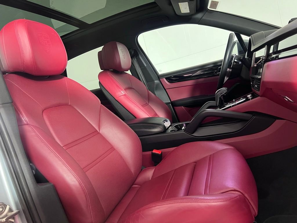 Certified 2023 Porsche Cayenne AWD/4WD image 21