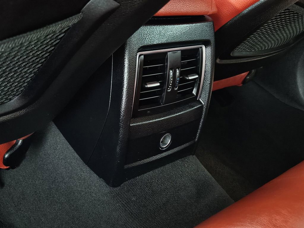 Used 2018 BMW 330i Sedan RWD image 25