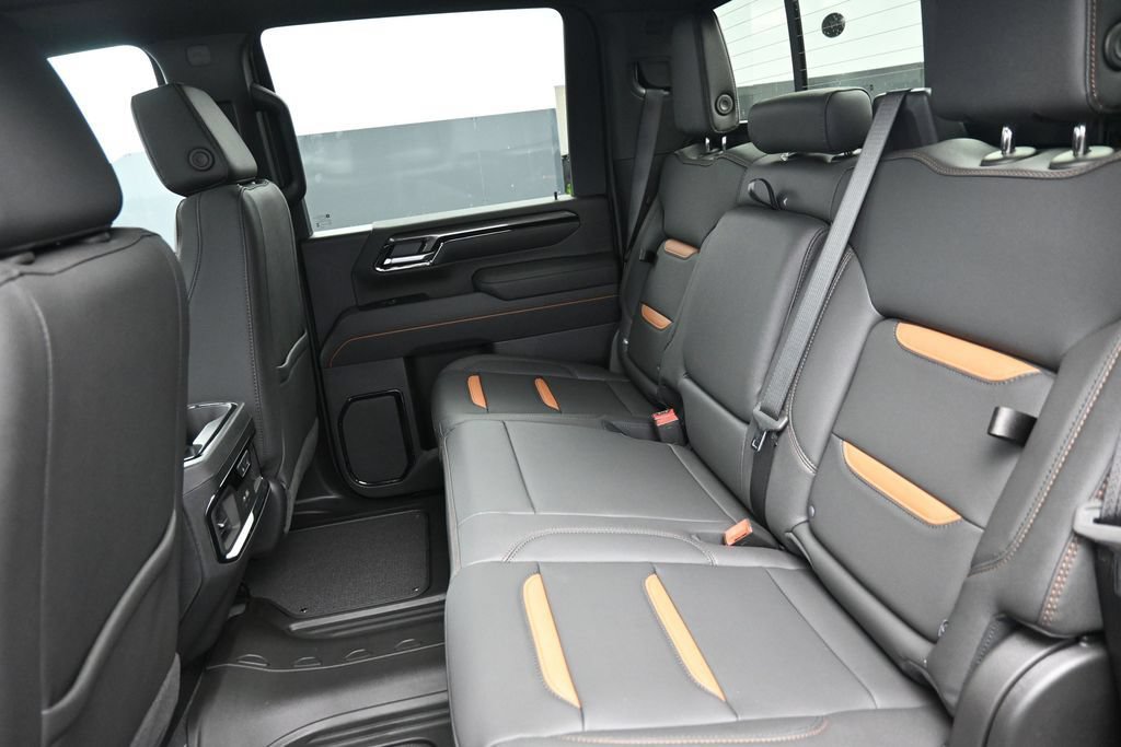 New 2026 GMC Sierra 2500 AT4 w/ AT4 Premium Plus Package AWD/4WD image 27