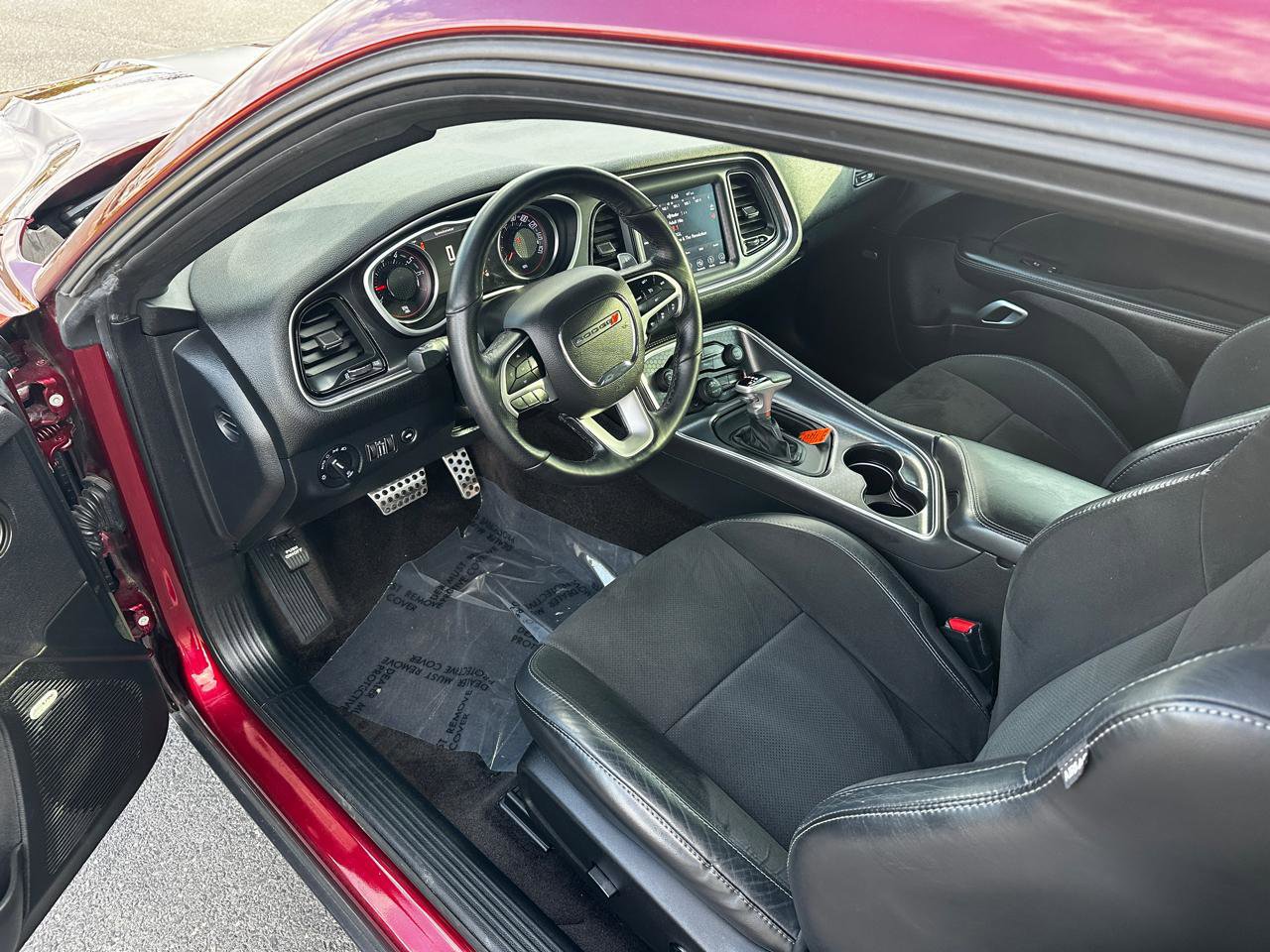 Used 2018 Dodge Challenger GT w/ Technology Group AWD/4WD image 9