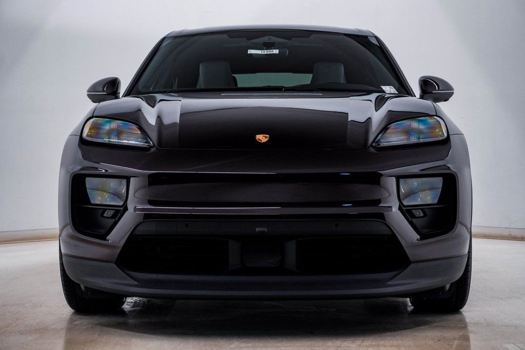 New 2025 Porsche Macan 4 Electric image 6