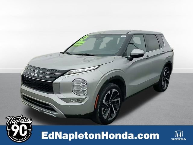 Used 2023 Mitsubishi Outlander SE video 1