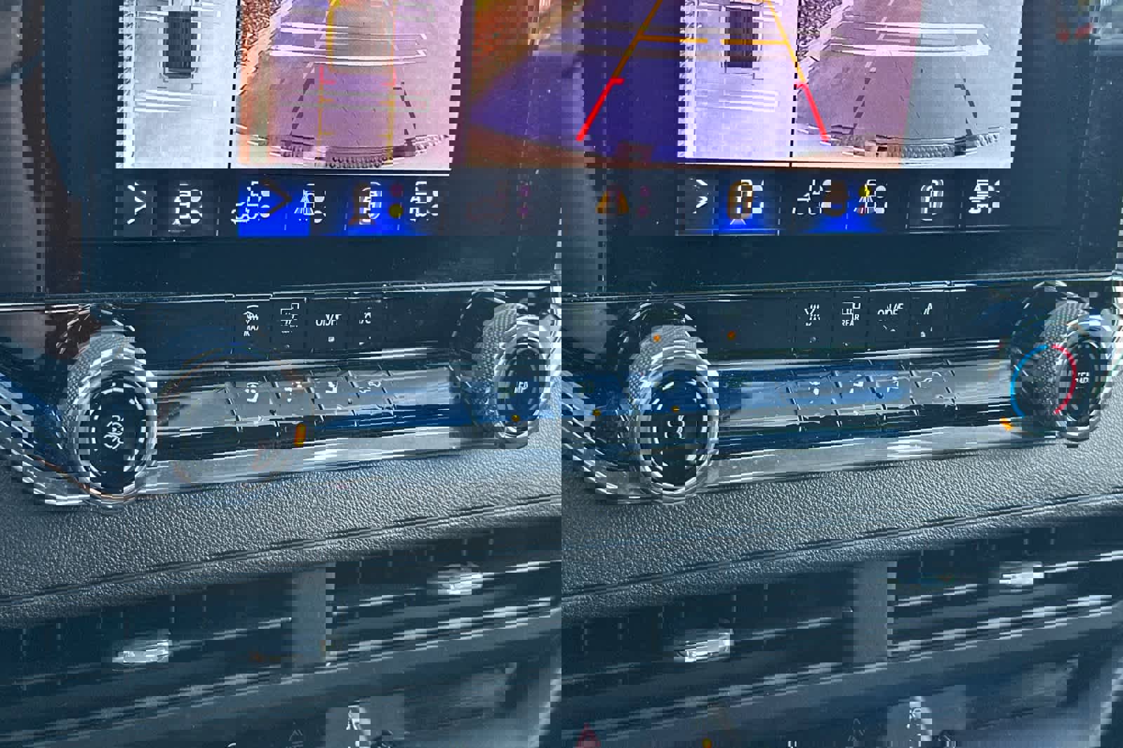 Used 2023 Chevrolet Colorado Trail Boss w/ LPO, Skid Plate Package image 22