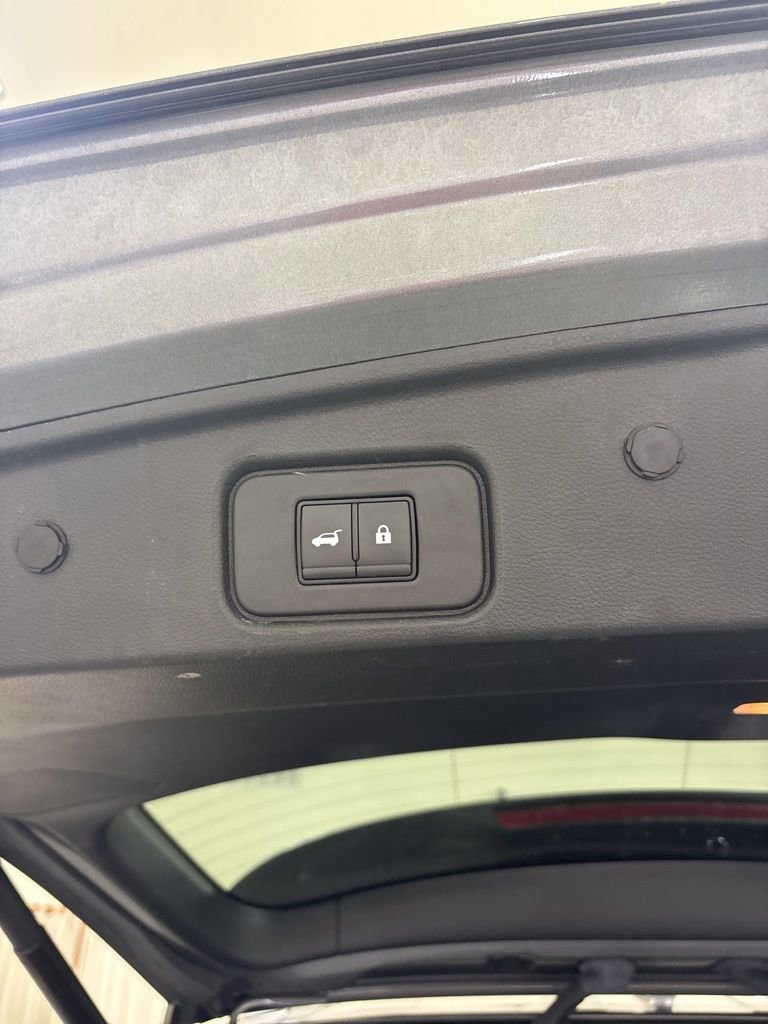 Used 2023 Nissan Pathfinder SL w/ Cargo Package AWD/4WD image 24