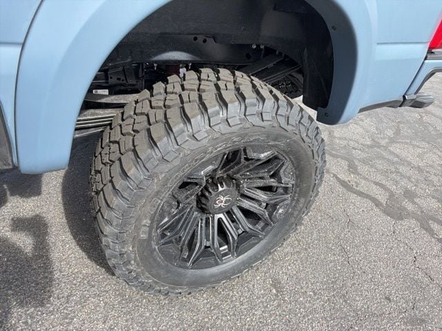 New 2026 Ford F250 Lariat w/ Black Appearance Package image 82