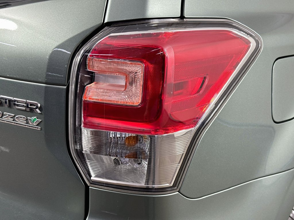 Used 2017 Subaru Forester 2.5i Limited AWD/4WD image 33