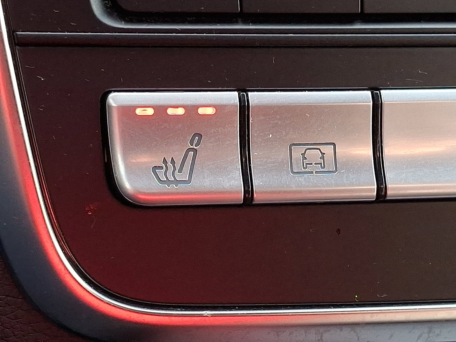 Certified 2019 Mercedes-Benz GLA 250 4MATIC image 27