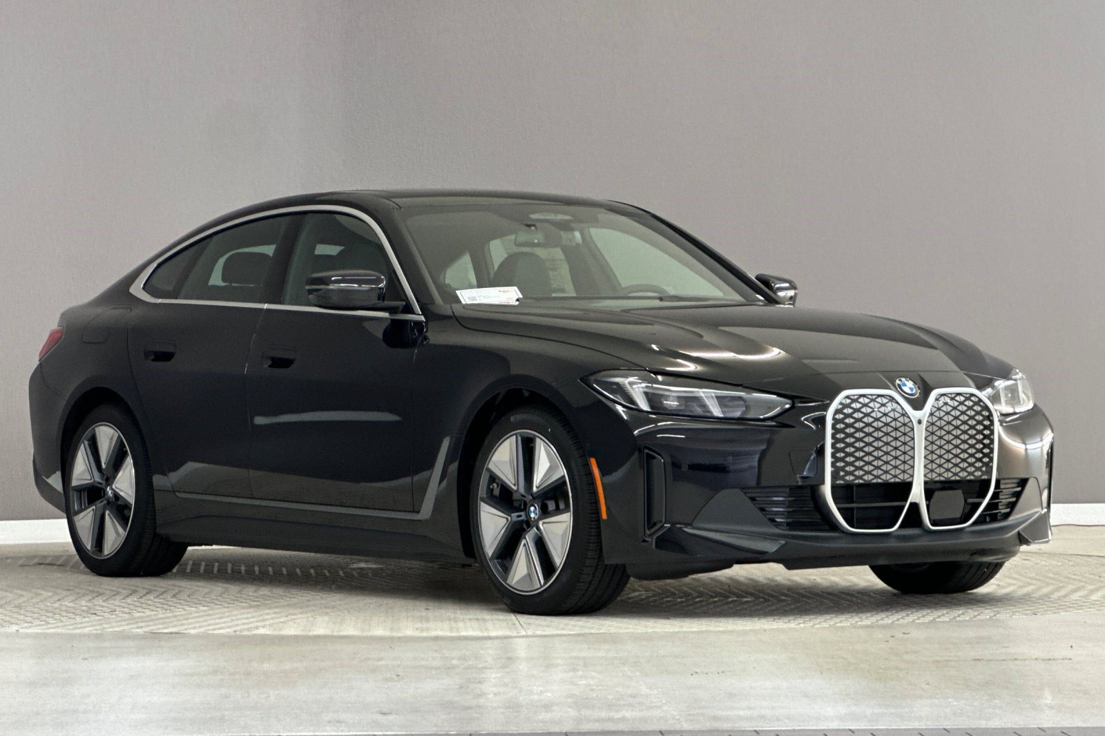 New 2026 BMW i4 eDrive40 w/ Premium Package RWD image 6