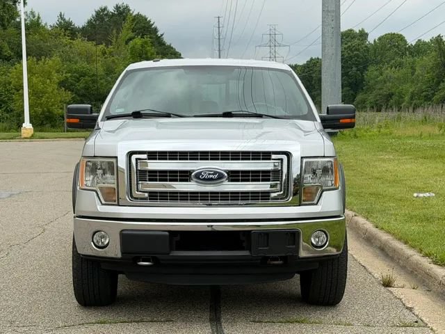 Used 2013 Ford F150 XLT w/ XLT Chrome Pkg AWD/4WD image 4