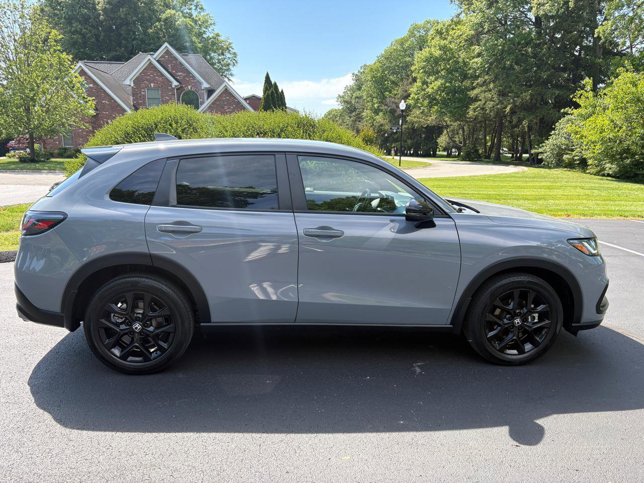 Used 2023 Honda HR-V Sport image 9