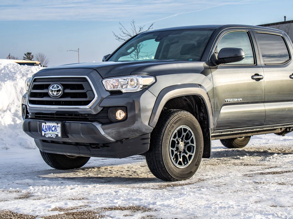 Used 2021 Toyota Tacoma SR5 image 17