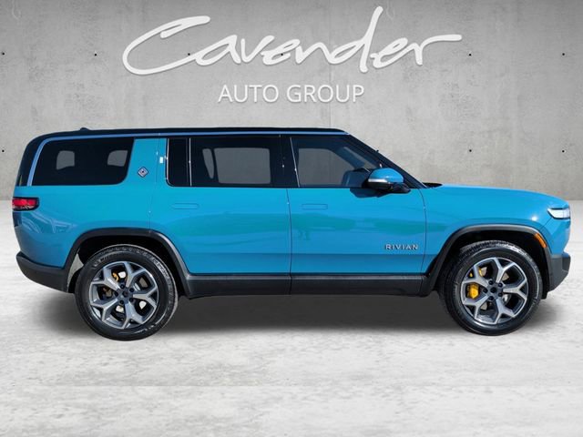 Used 2024 Rivian R1S Adventure image 17