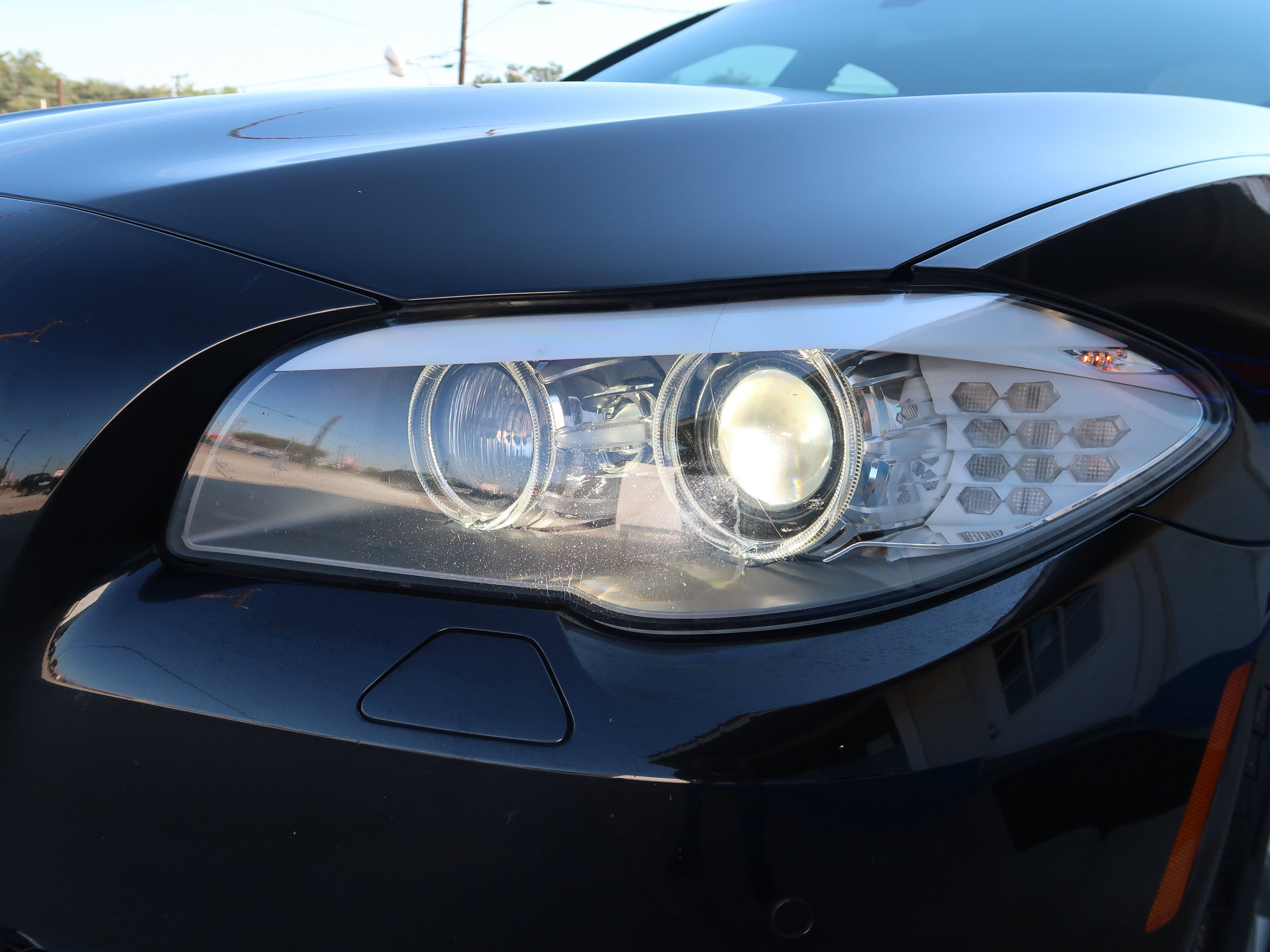 Used 2012 BMW 528i Sedan RWD image 36