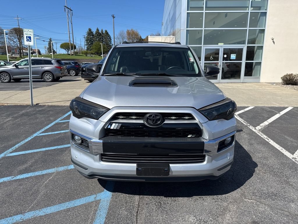 Used 2017 Toyota 4Runner Limited AWD/4WD image 9