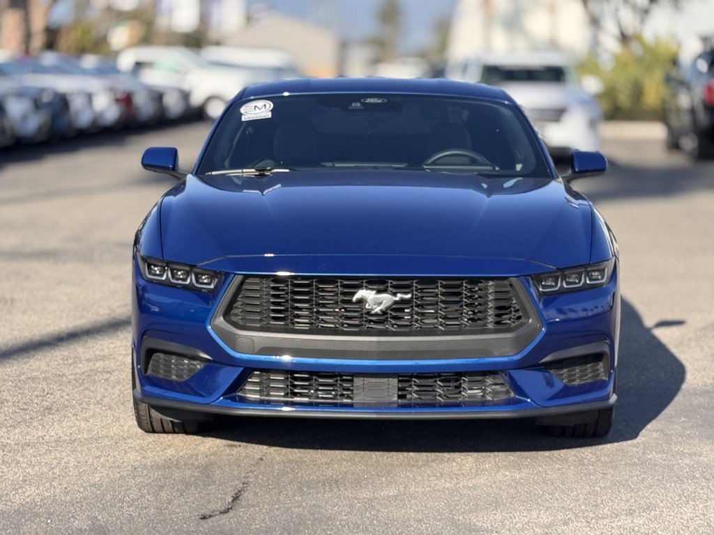 Used 2024 Ford Mustang Coupe image 6