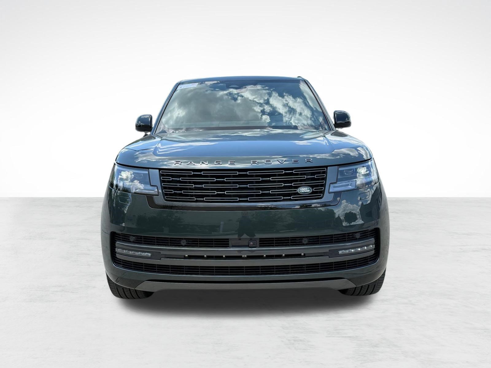 New 2026 Land Rover Range Rover Long Wheelbase SE AWD/4WD image 6
