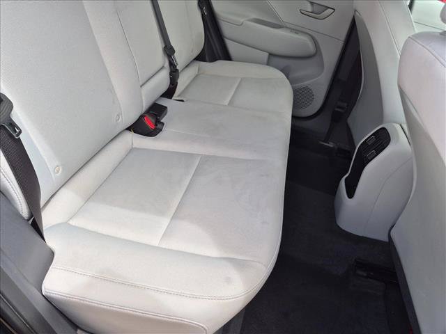 Used 2025 Hyundai Kona SEL FWD image 19