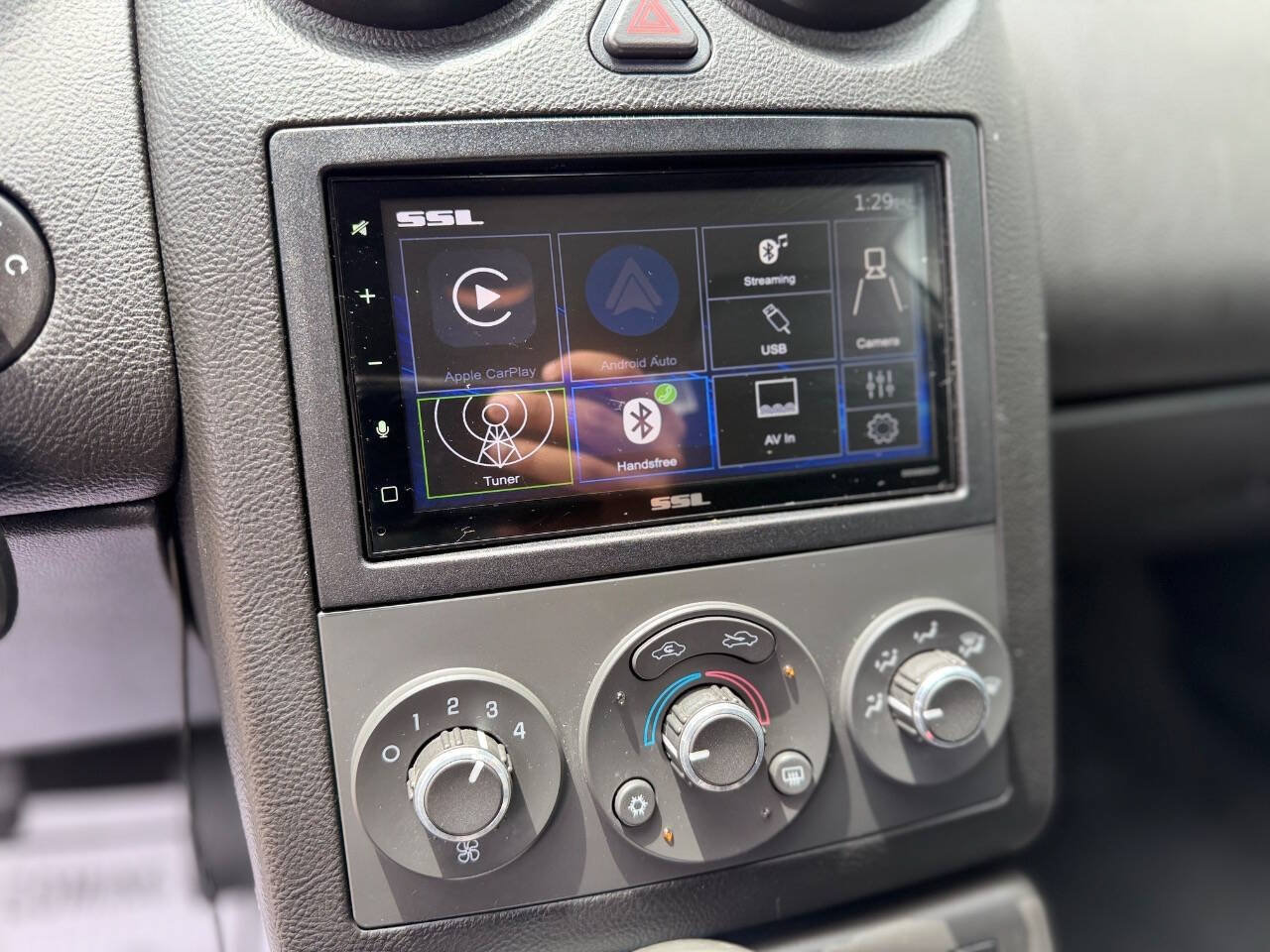 Used 2008 Pontiac G6 GT w/ Premium Package FWD image 18