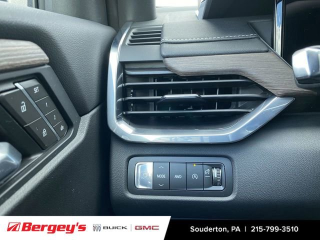 New 2026 GMC Acadia Denali w/ Super Cruise Package image 20