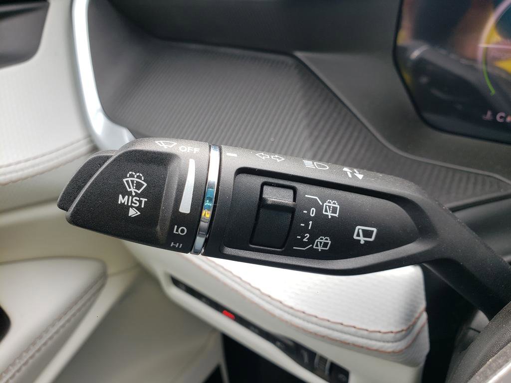 New 2026 Jeep Cherokee Overland w/ Trailer Tow Group image 21