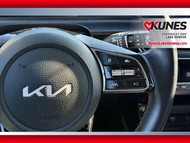 Used 2025 Kia Seltos S image 22
