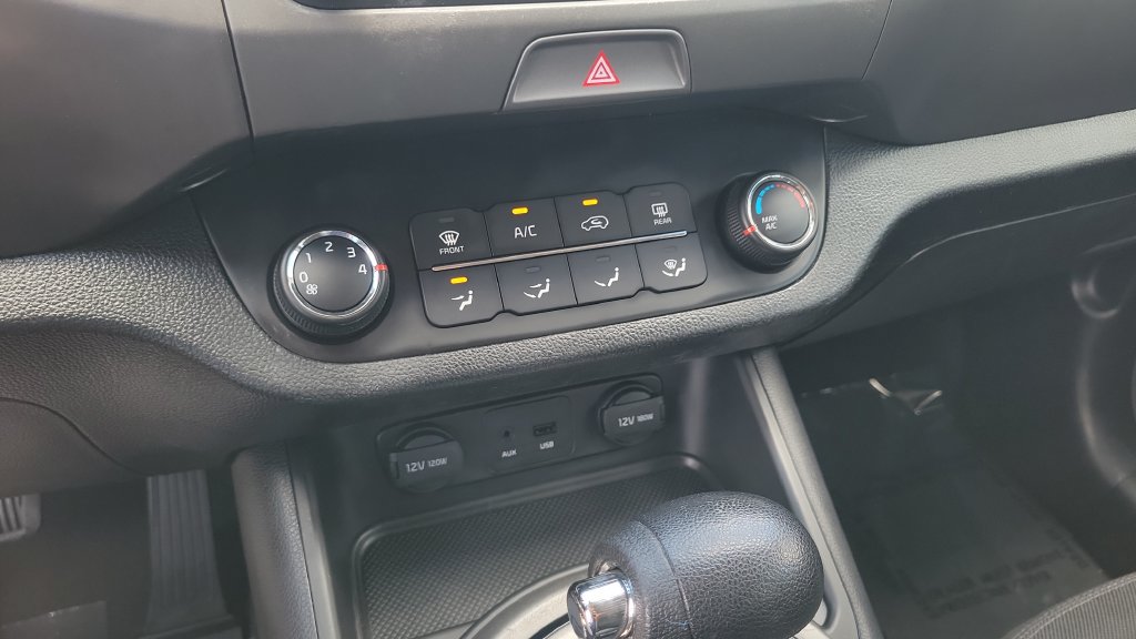 Used 2014 Kia Sportage LX FWD image 15