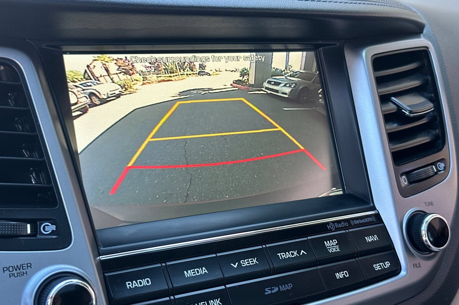 Used 2016 Hyundai Tucson Limited w/ Option Group 03 FWD image 27