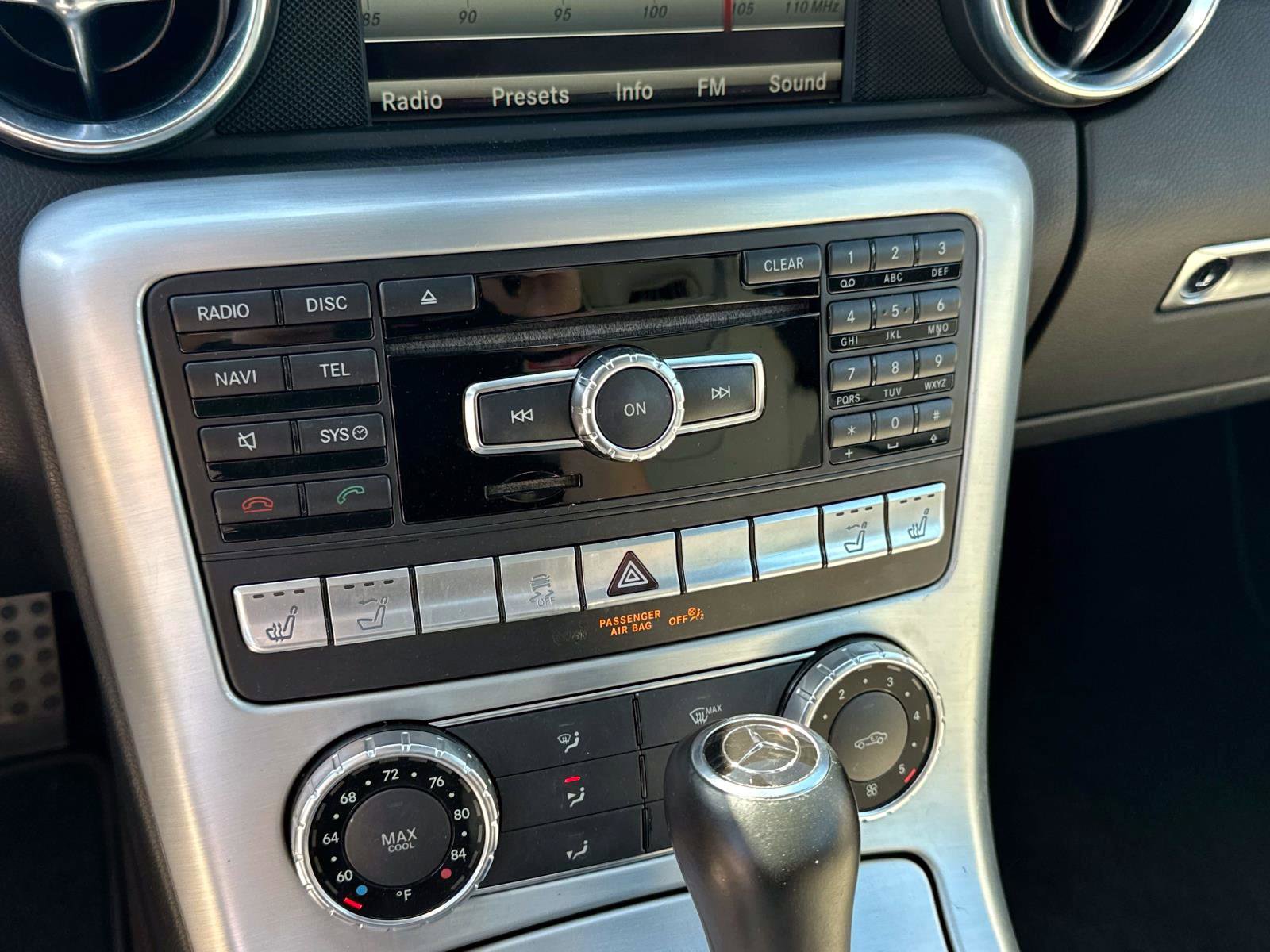 Used 2015 Mercedes-Benz SLK 250 image 15