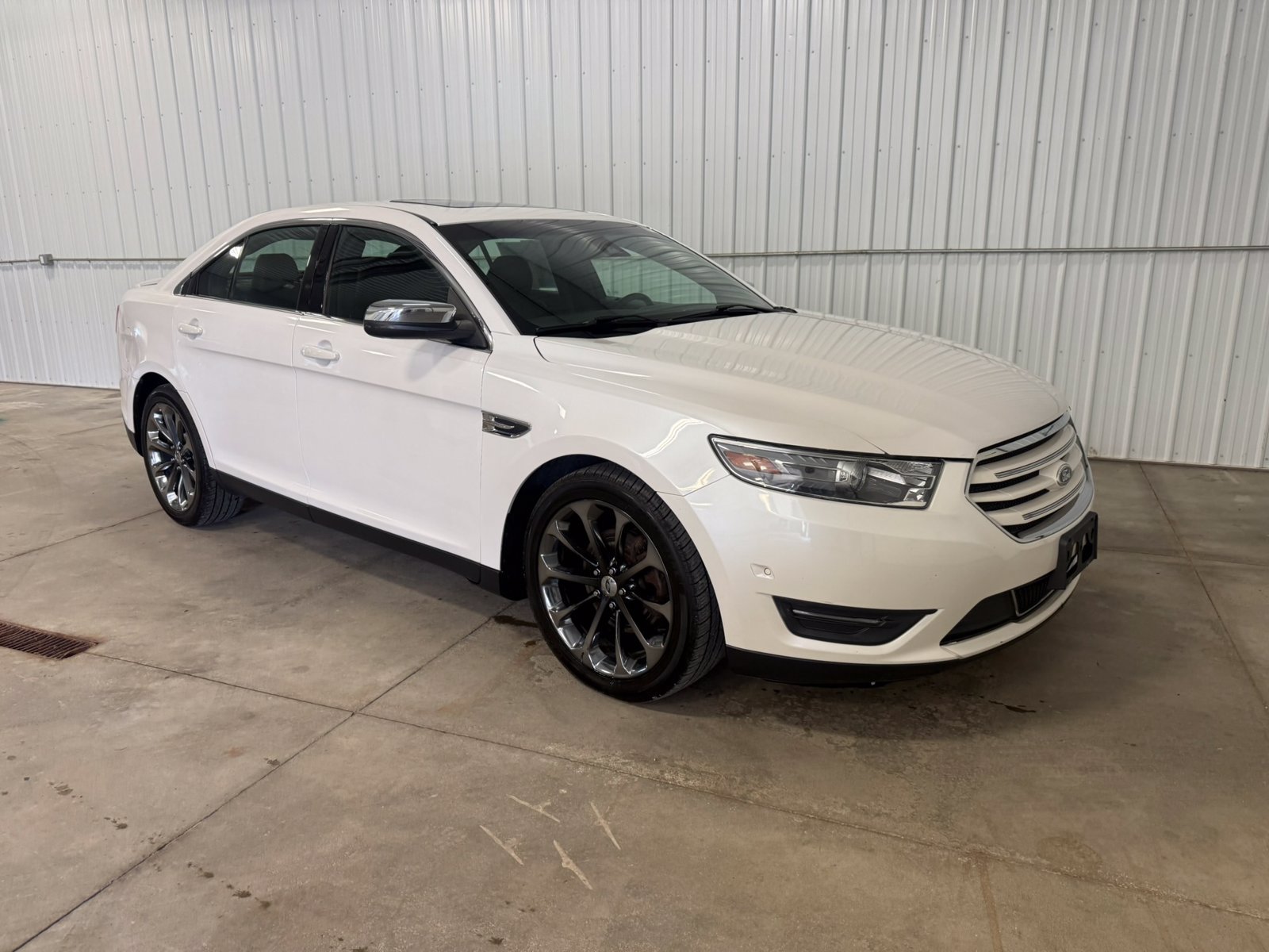 Used 2013 Ford Taurus Limited