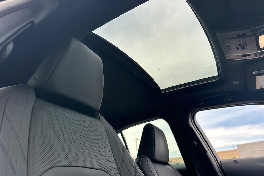 Used 2026 Lexus UX 300h FWD w/ Accessory Package (Z1) image 19