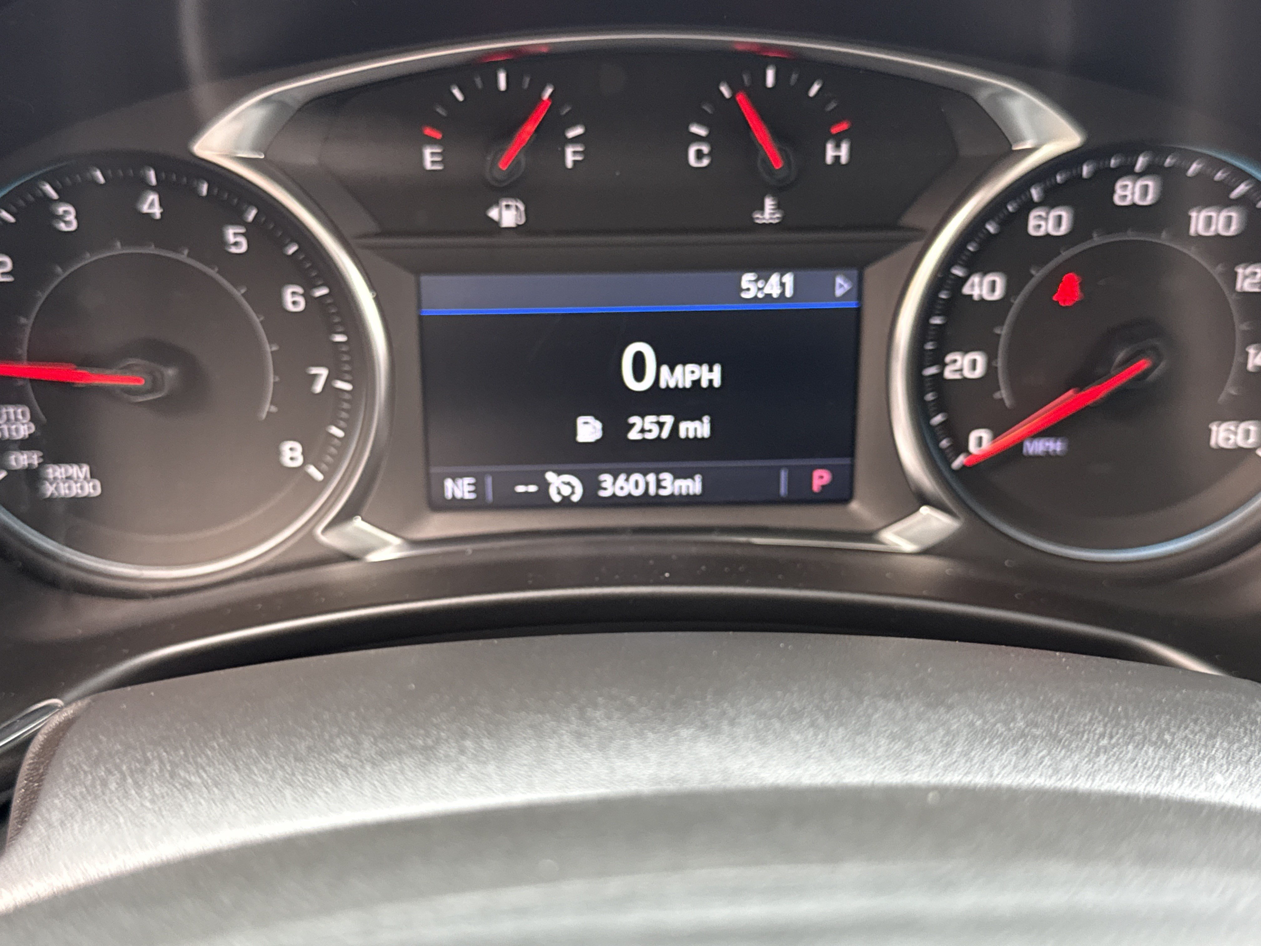 Used 2023 Chevrolet Equinox Premier AWD/4WD image 24