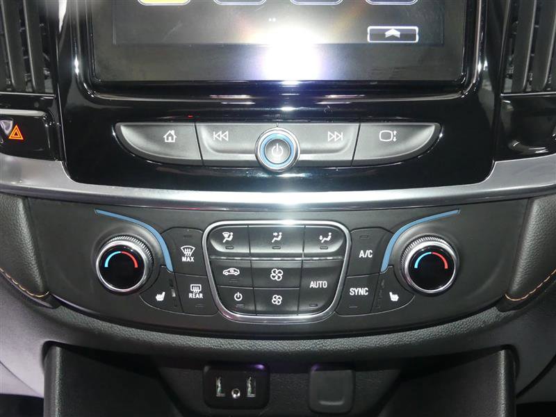 Used 2019 Chevrolet Traverse LT image 40